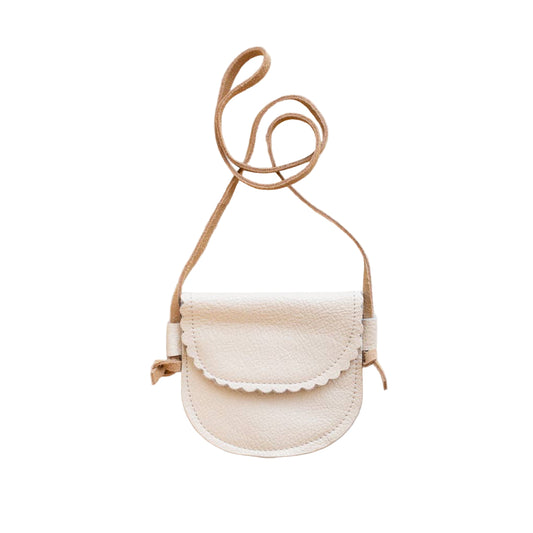 Little Girl Scalloped Leather Purse in Cream